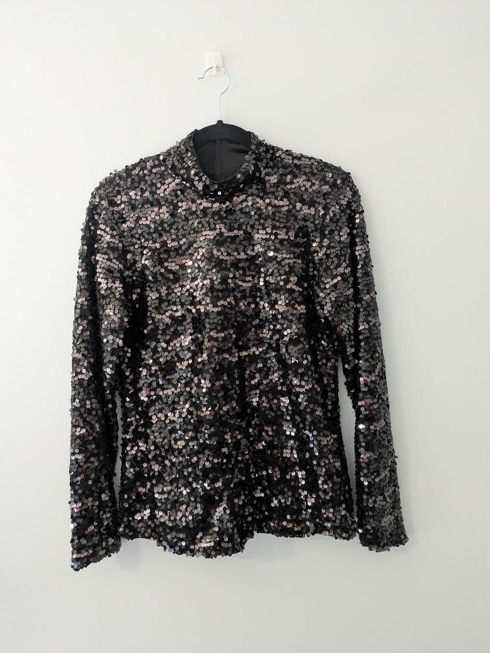 H&M Black Sequin Long Sleeve Top